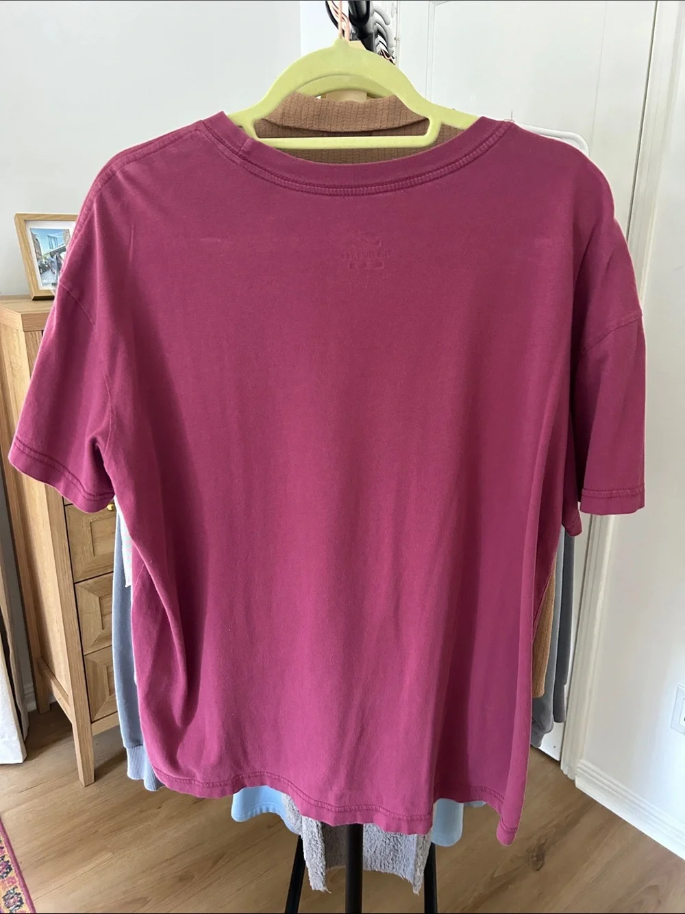 Nike Tee. Size Large. Loose fit. PTP 23”. Signs of wash wear.